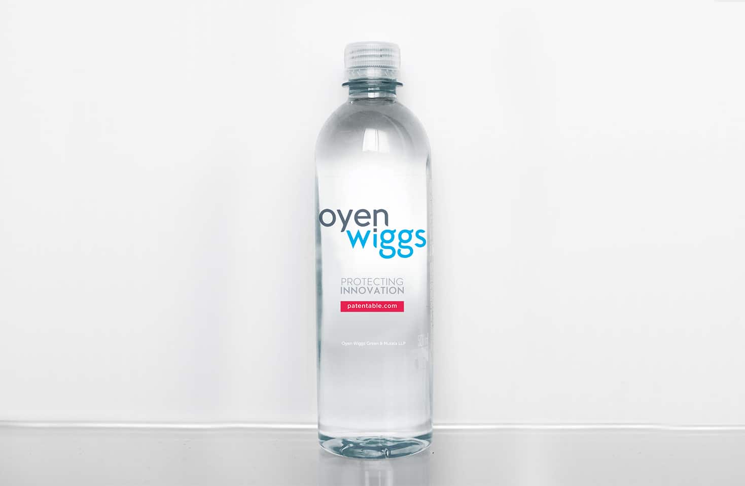Oyen Wiggs branded water bottle